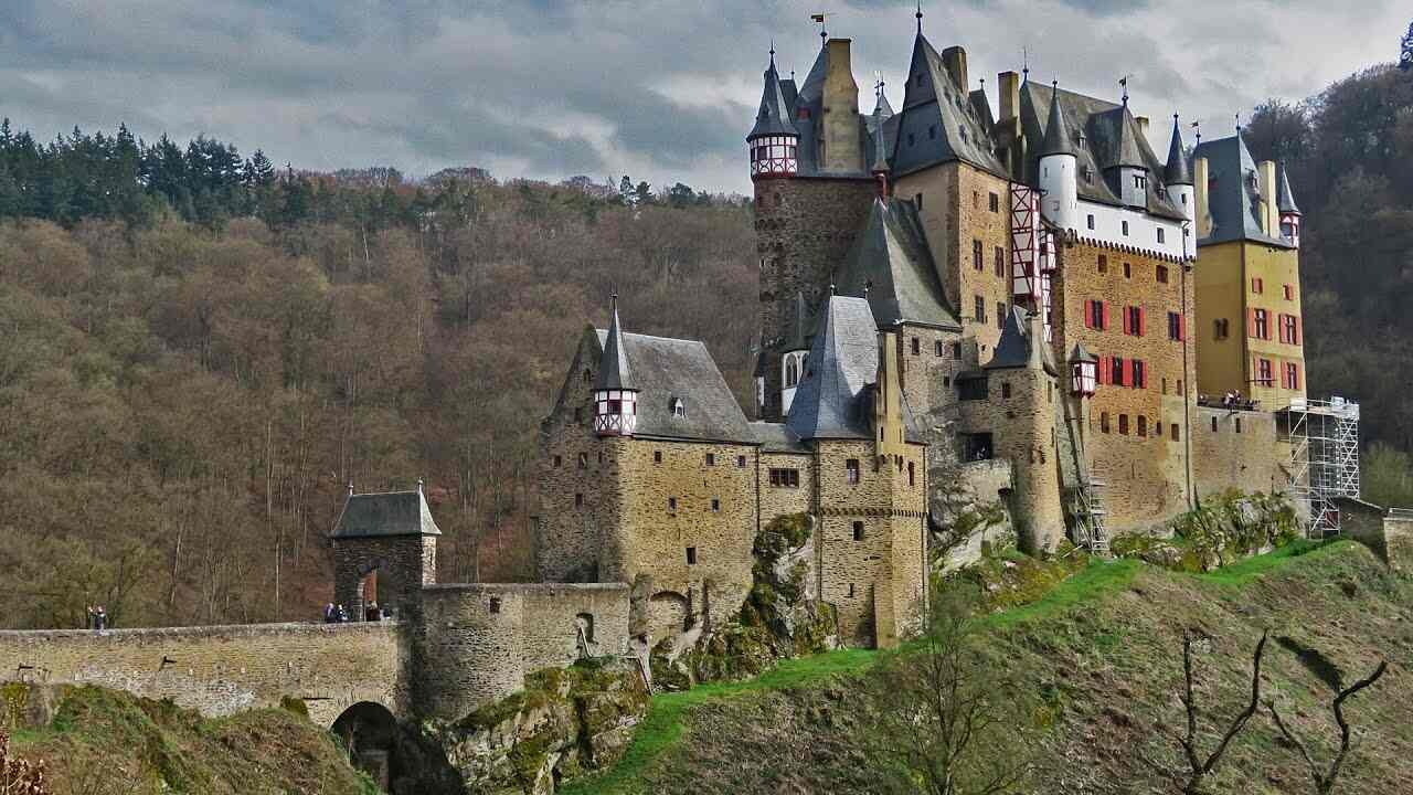 Castle Tours Europe